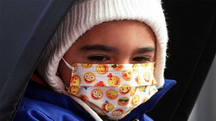  COVID, flu and RSV this U.S. winter: Why experts are worried