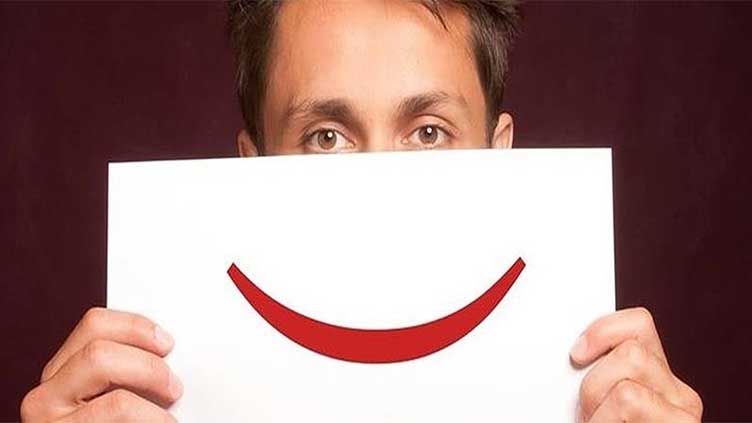 Is faking a smile enough to improve your mood?