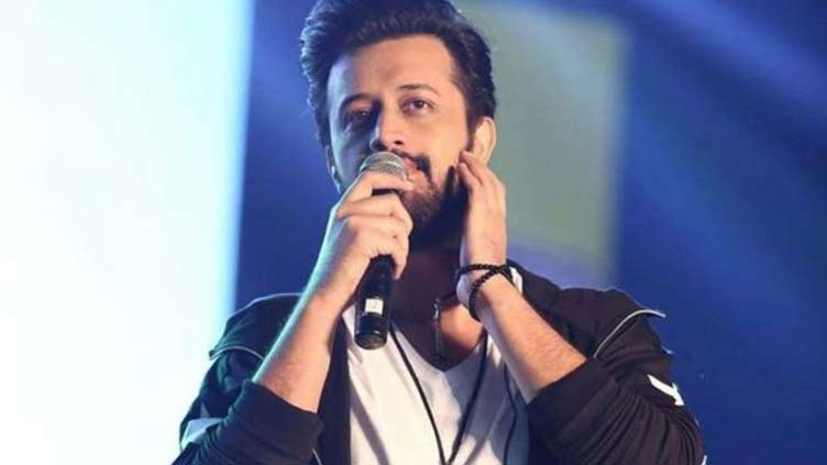 Fans swoon over Atif Aslam's latest track 'Moonrise'