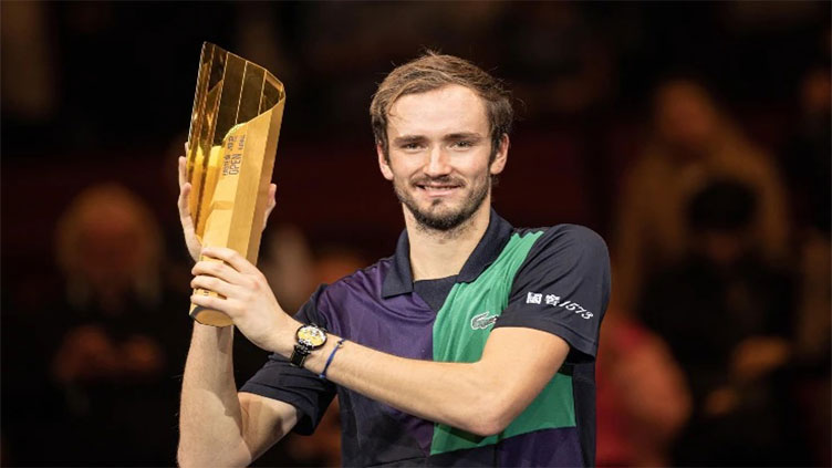 ATP roundup: Daniil Medvedev rallies to title in Vienna