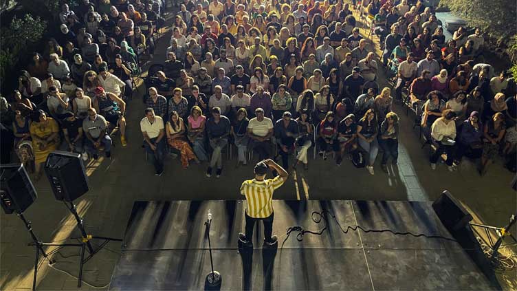   Healing with humour, Palestinian comedians strike a chord in occupied cities