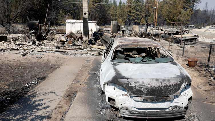 Fast-moving California wildfire prompts evacuations of thousands of residents