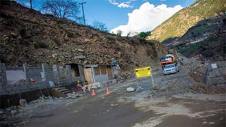 Flood-damaged Bahrain Kalam road restored 