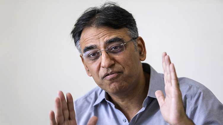 'Massive slowdown', Asad Umar reacts to surge in dollar against rupee