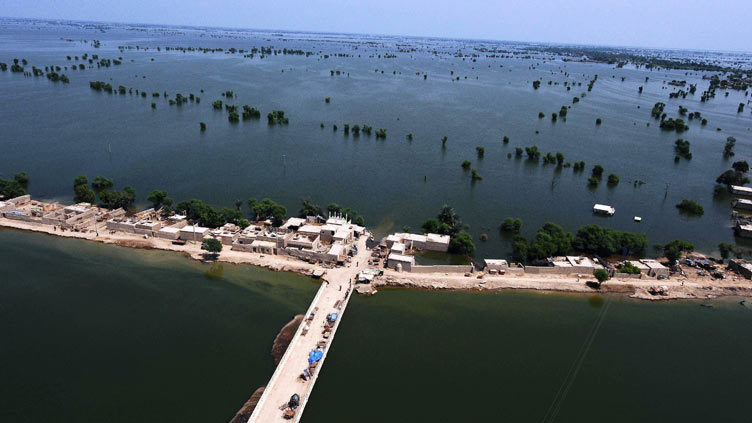 Flood water from Balochistan dents Sindh's efforts to lower level at Manchhar Lake