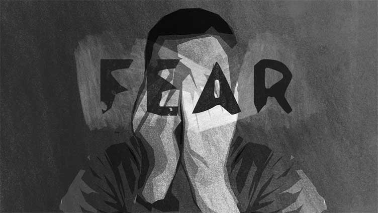 How the brain holds onto fear 