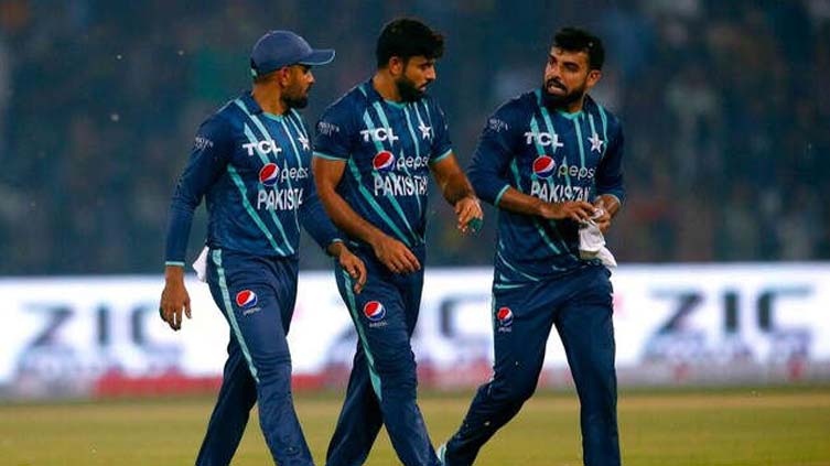 Aamir Jamal praises Babar for backing him in final over in 5th T20I