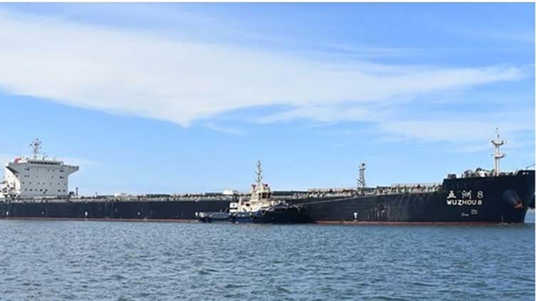 12 Chinese sailors die of suspected food poisoning near Vietnam