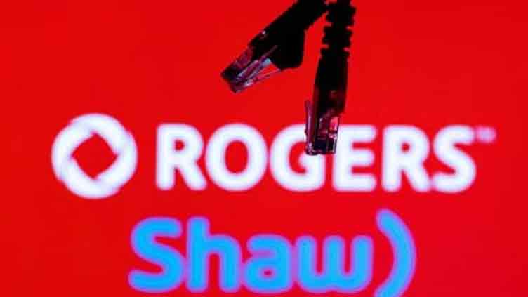 Canada clears C$20bn Rogers-Shaw deal with tough conditions