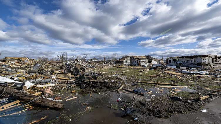 Death toll soars to 26 after tornadoes rake US Midwest, South