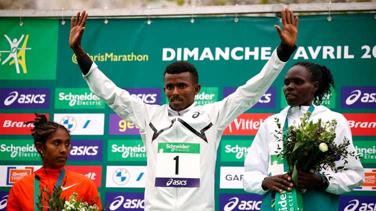 Ethiopia's Ayana takes Paris win on marathon debut