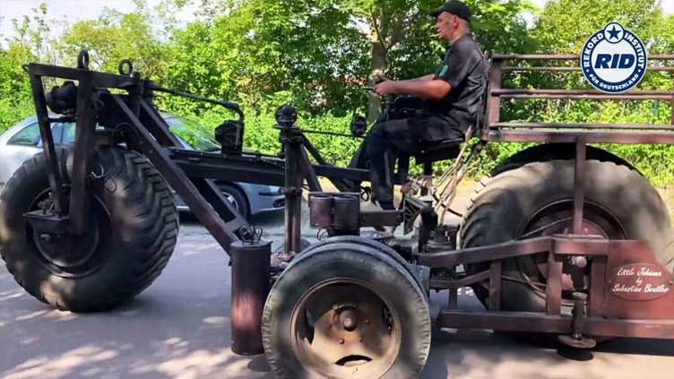 Kleine Johanna, the world's heaviest rideable bicycle