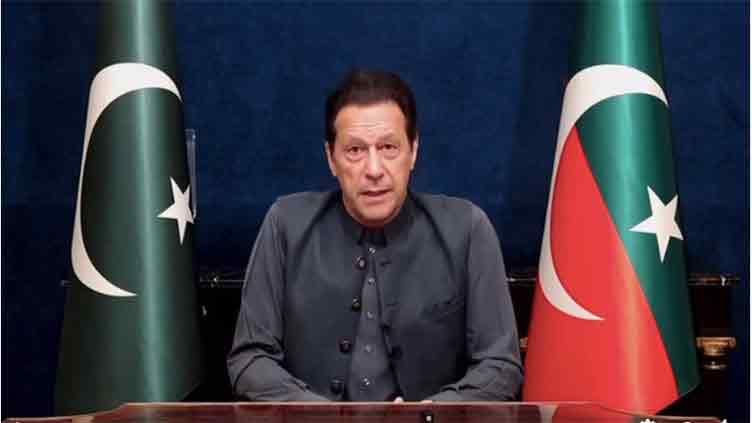 Imran asks global community to protect country's democratic values