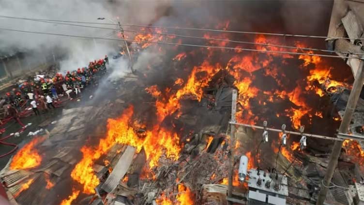 Huge fire engulfs market in Bangladeshi capital