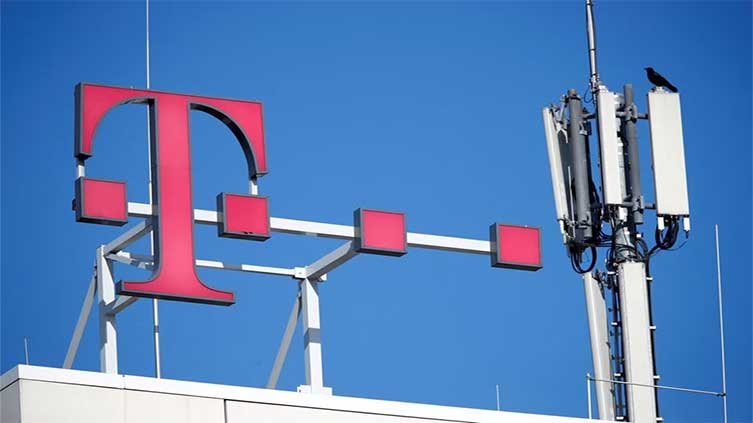 Deutsche Telekom reaches majority stake in T-Mobile U.S.