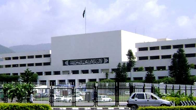 NA resolution urges govt to stand tall against SC polls' verdict