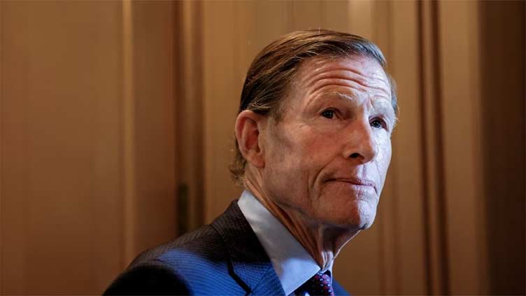 US Senator Blumenthal fractures leg, to undergo 'routine' surgery