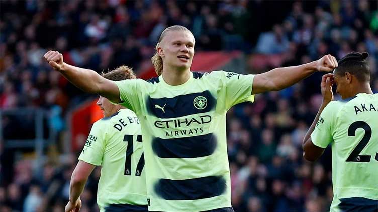 Man City cruise to win over Saints, Newcastle maintain top-four push