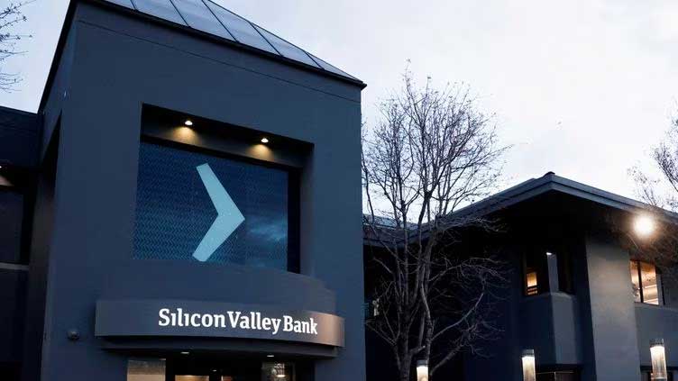 Analysis: Short sellers play heroes and villains in the U.S. bank crisis