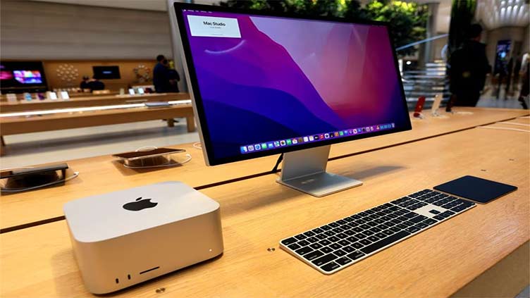 Global PC shipments slide in first quarter, Apple takes biggest hit, IDC says