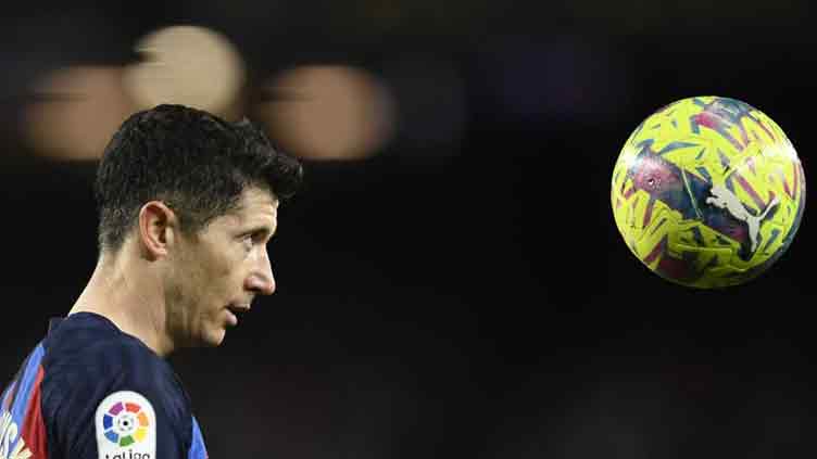 I hope to play with Messi next season at Barca: Lewandowski