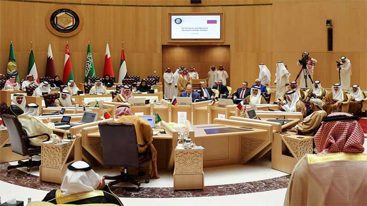 Regional ministers to discuss Syria's return to Arab fold in Saudi Arabia