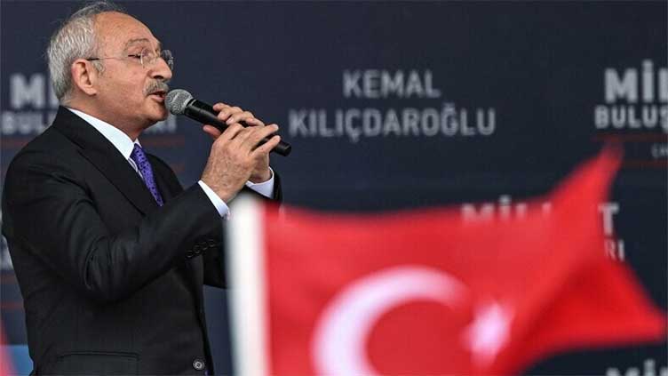 Under pouring rain, Erdogan rival vows 'return of spring'