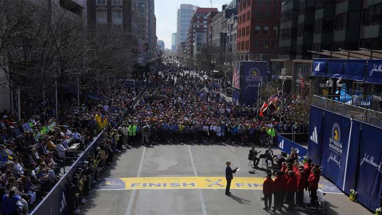 Record-holder Kipchoge headlines stacked Boston Marathon field