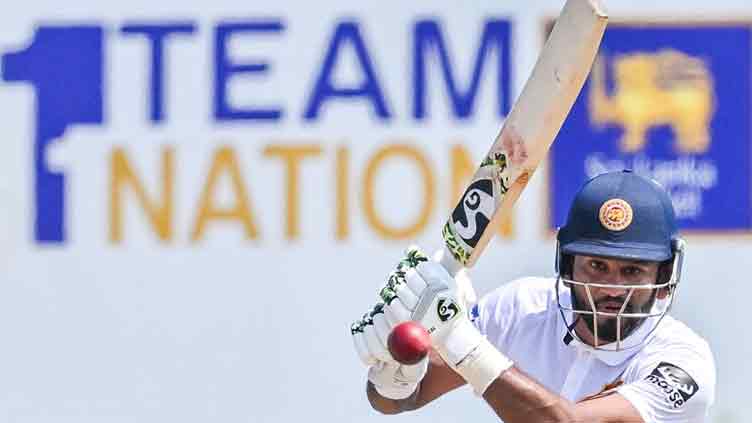 Karunaratne, Mendis make Ireland toil in Sri Lanka Test