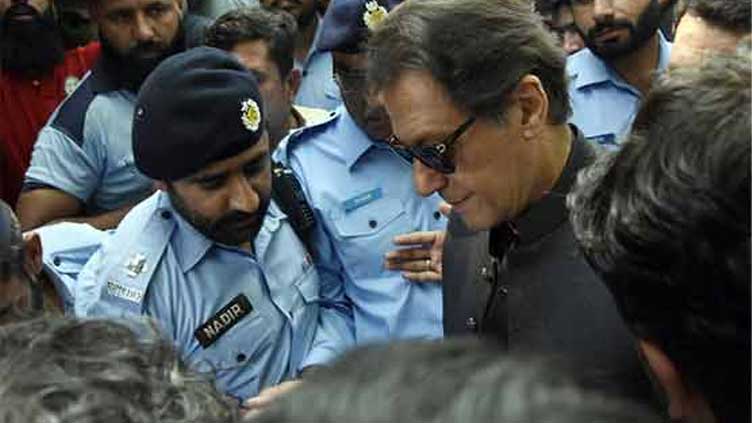 Imran's bailable arrest warrant issued in woman judge threat case