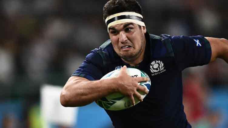 Scotland hooker McInally hanging up boots to earn his wings
