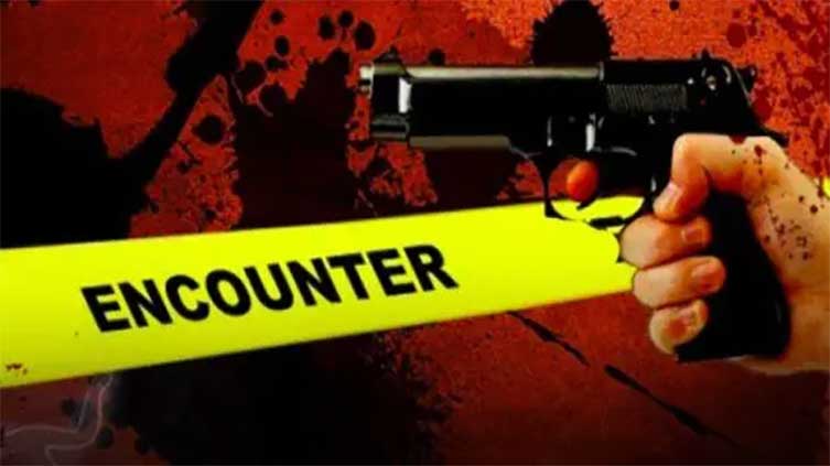 Two policemen injured during alleged encounter 