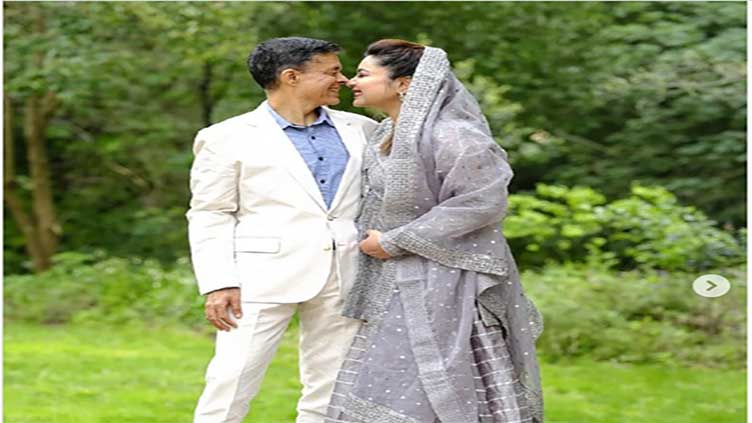 Singer Komal Rizvi's surprise wedding with US-based CEO