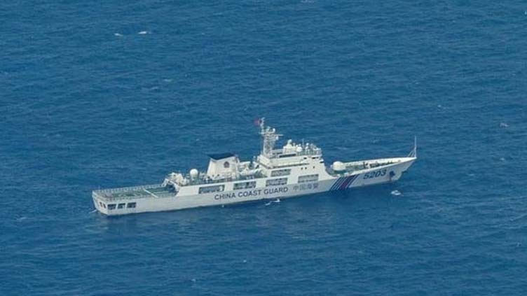 Philippines, China to set up more lines of communication to resolve maritime issues