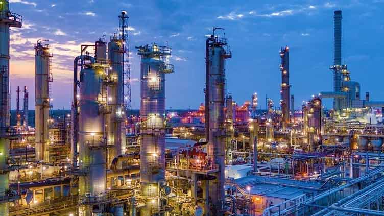 US oil refiners to post strong Q1 earnings, but demand outlook dims