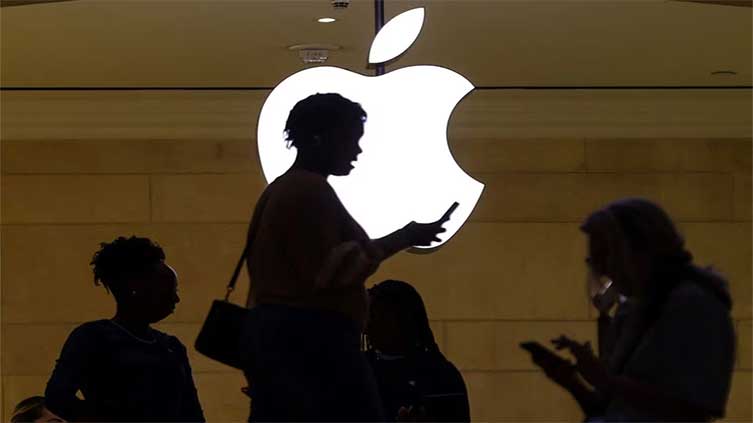 Apple cannot ban links to outside App Store payments, U.S. appeals court says