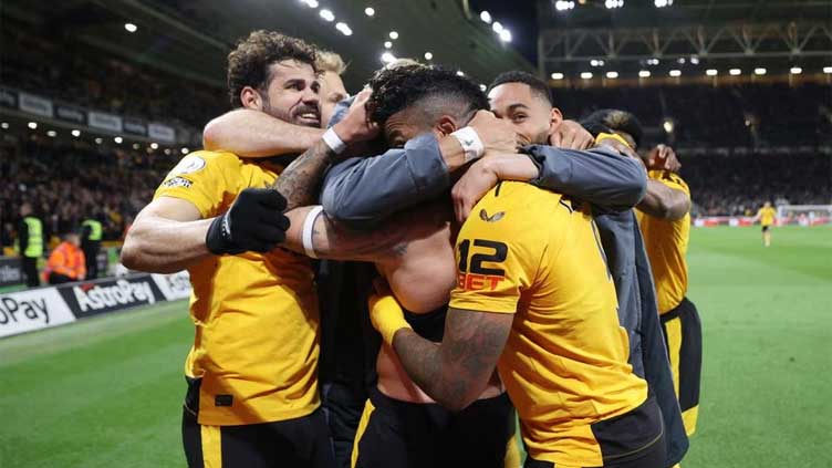 Wolves earn vital points in battle against drop