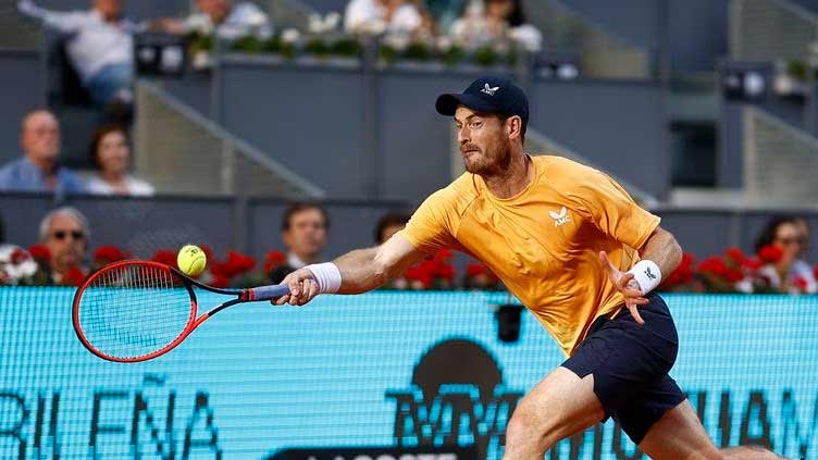 Murray keen to play French Open despite early clay exits