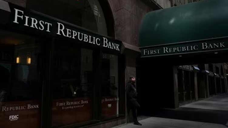 FDIC prepares to place First Republic under receivership 