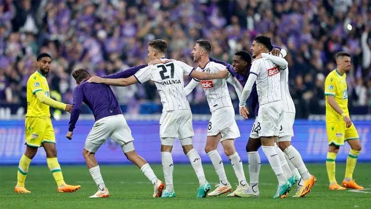 Toulouse thrash Nantes 5-1 in French Cup final