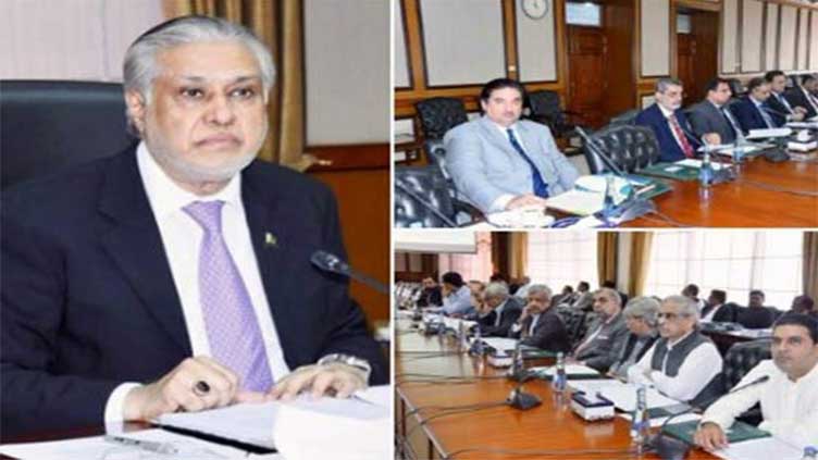 Pakistani forex reserves improving: Dar