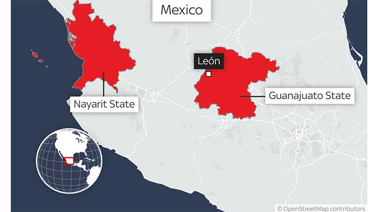 At least 15 thought to be dead after bus crash in Mexico, officials say