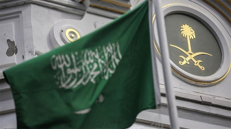Saudi Arabia urges its citizens to quickly leave Lebanon