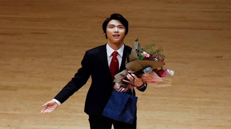 Japanese figure skater Hanyu marries, making fans happy and sad