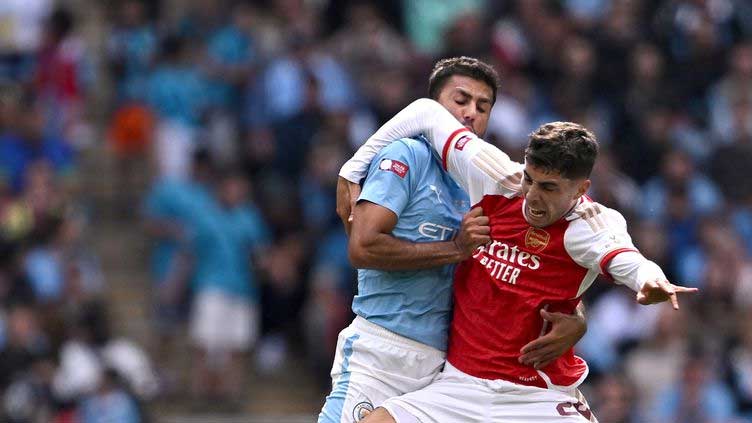 Arsenal win shootout to deny Man City in Community Shield