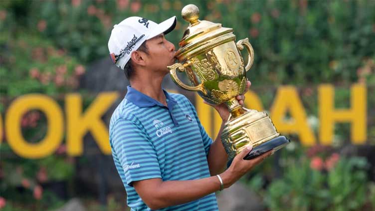 Thailand's Nitithorn back on form to win Mandiri Indonesia Open