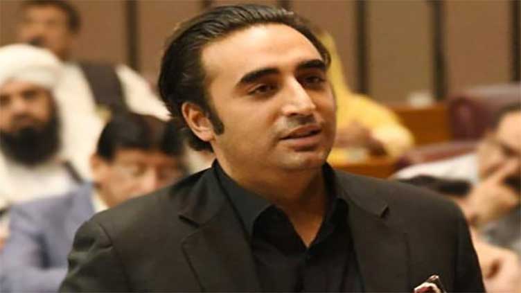 Bilawal urges Zardari, Nawaz to let new generation decide future politics