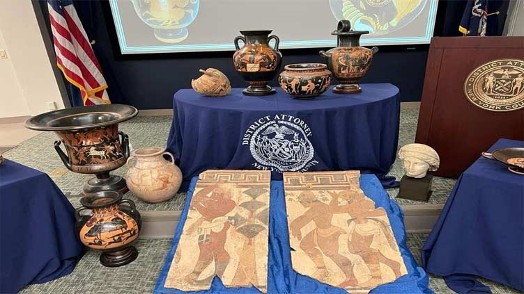 Italy repatriates looted ancient artefacts from the U.S.