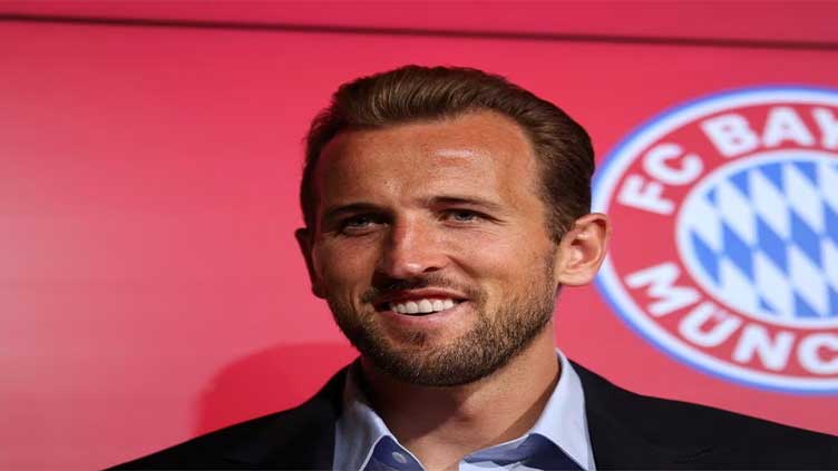 Record signing Kane says he joined Bayern to win titles