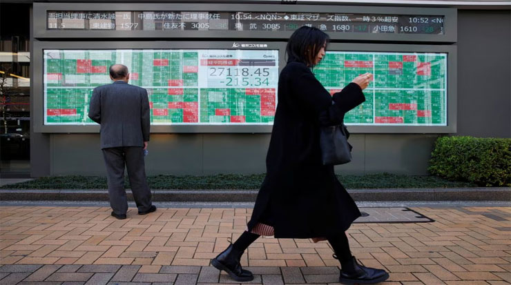 Asia stocks stuck as rate cuts ring China alarm